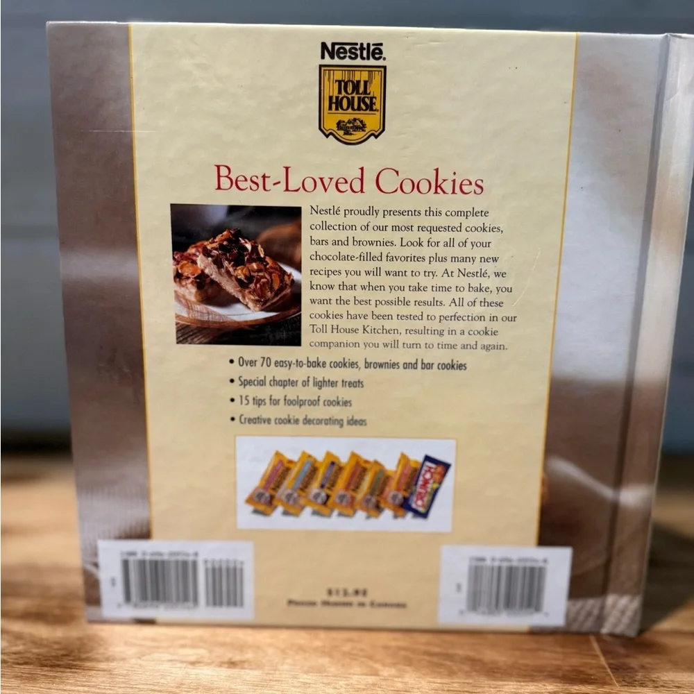 Nestle Toll House Best-Loved Cookies Cookbook